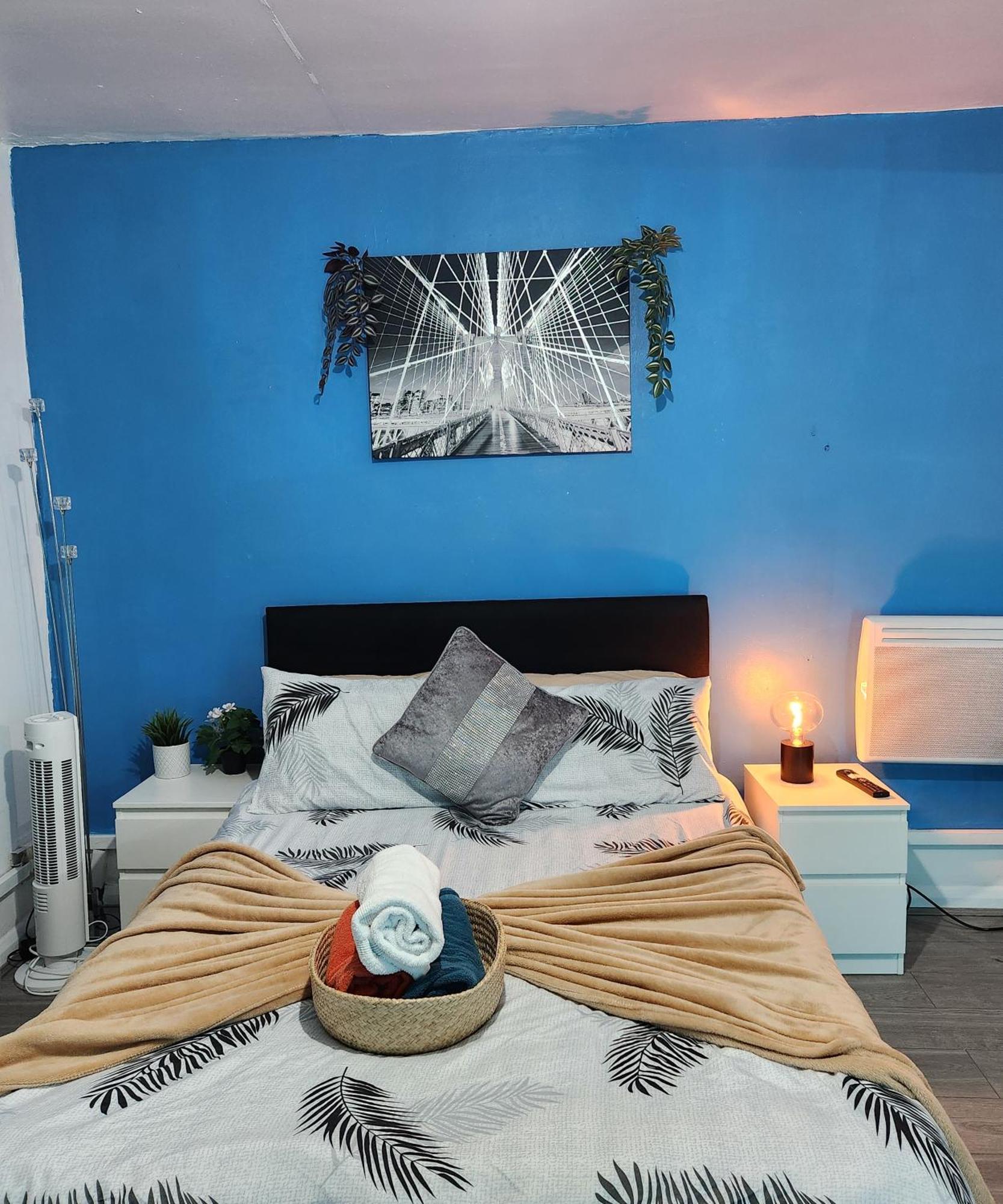 New Deluxe Studio Apt-2 London Eksteriør bilde